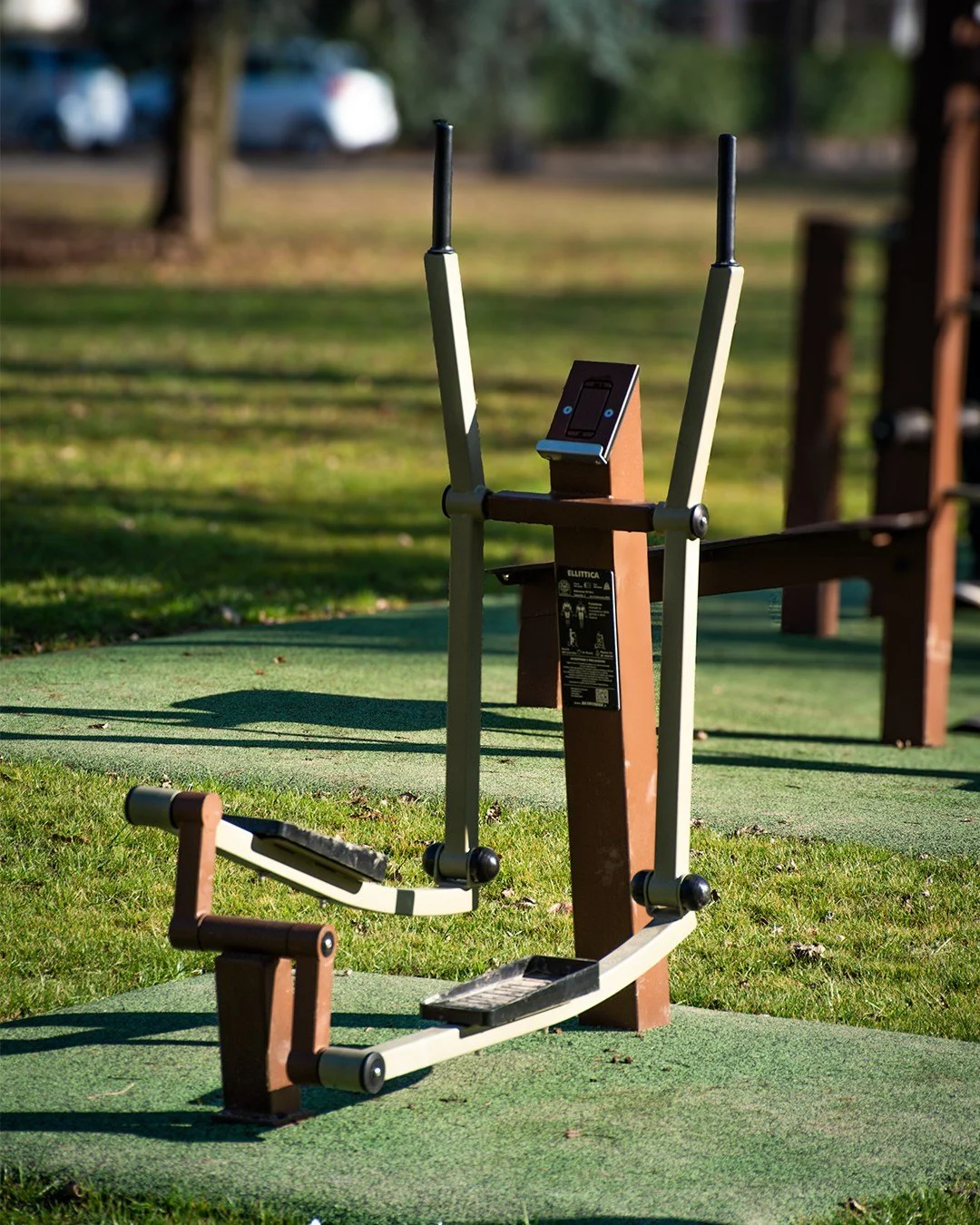 Transform your outdoor space with Skyfitness into a fitness area fully customizable and perfect for every workout.

👉 More on skyfitness.it

#outdoorsolution #outdoorgym #fitnessforeveryone #skyfitness #outdoorfitness #inclusivity #outdoordesign