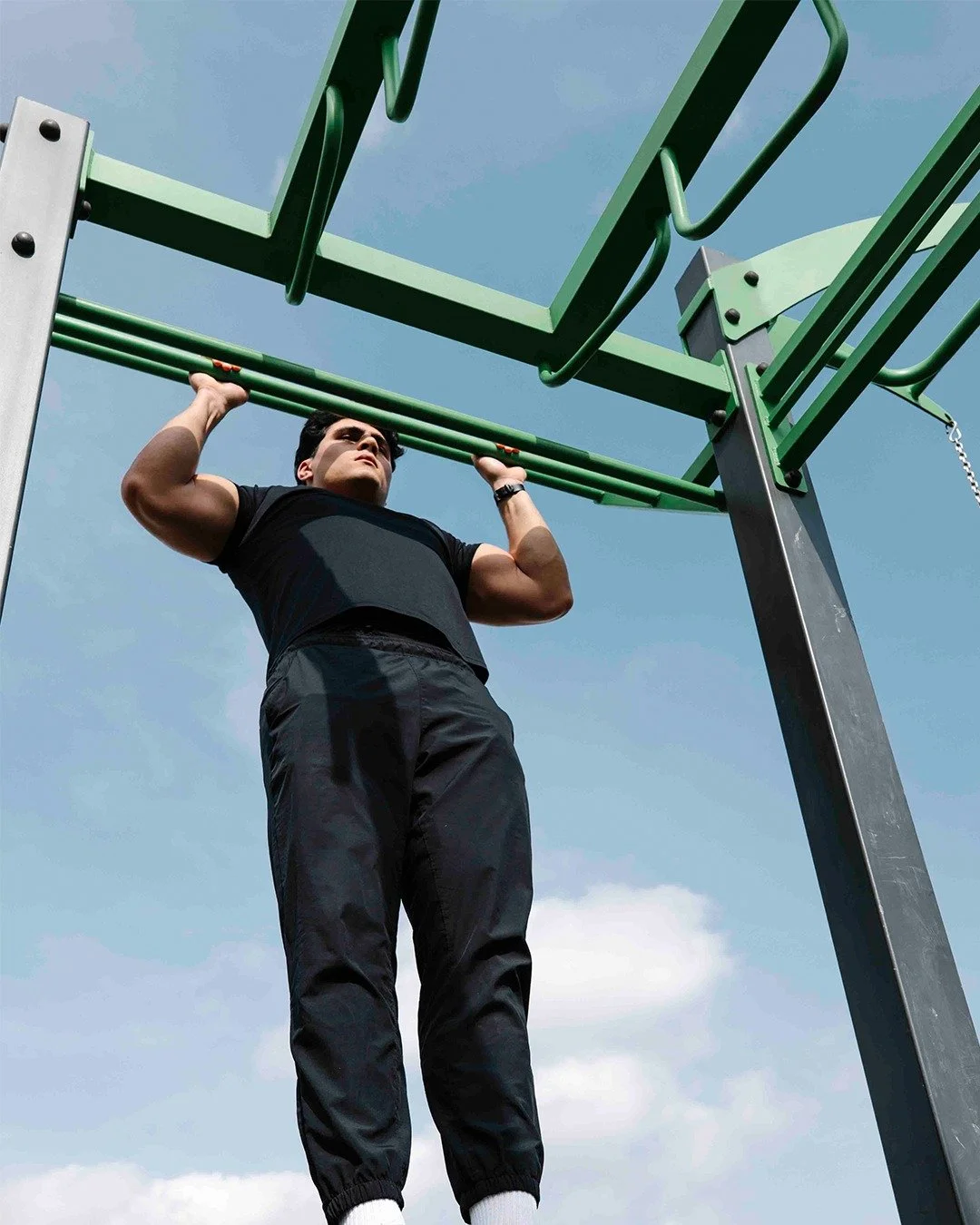 Training outdoors has become THE TREND  in recent years.

With the right equipment you can unlock a full range of exercises like push-ups, dips, functional training, calisthenics and more... all in one setup.

Our bars are designed to feel solid and 