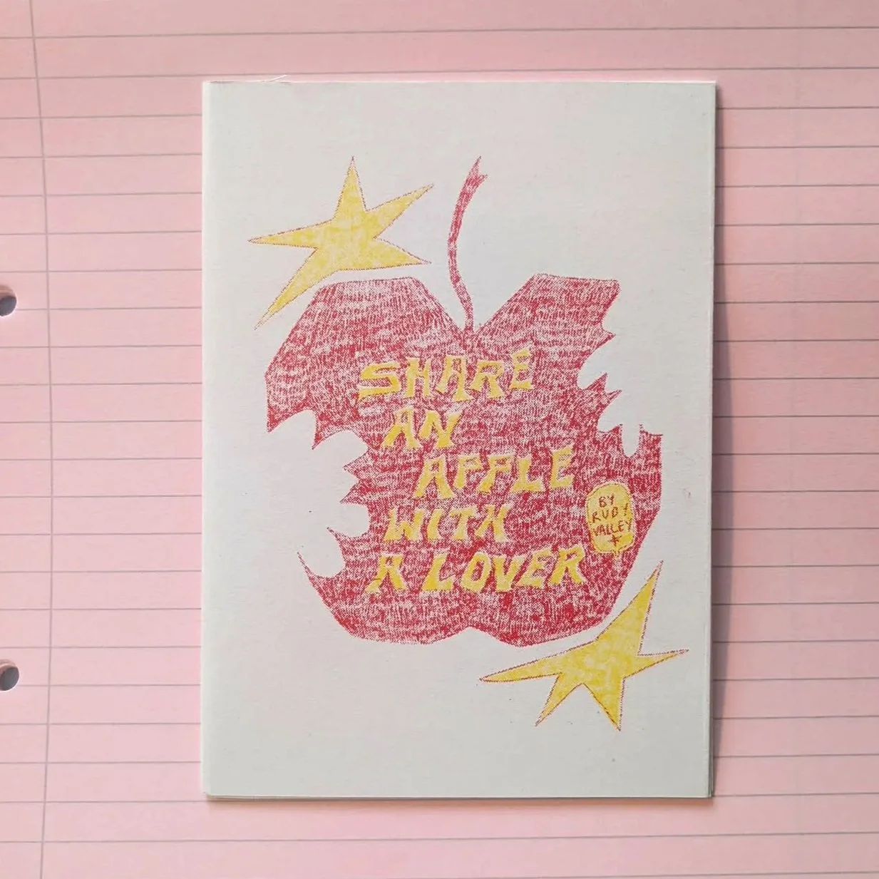 share+an+apple+with+a+lover.jpg