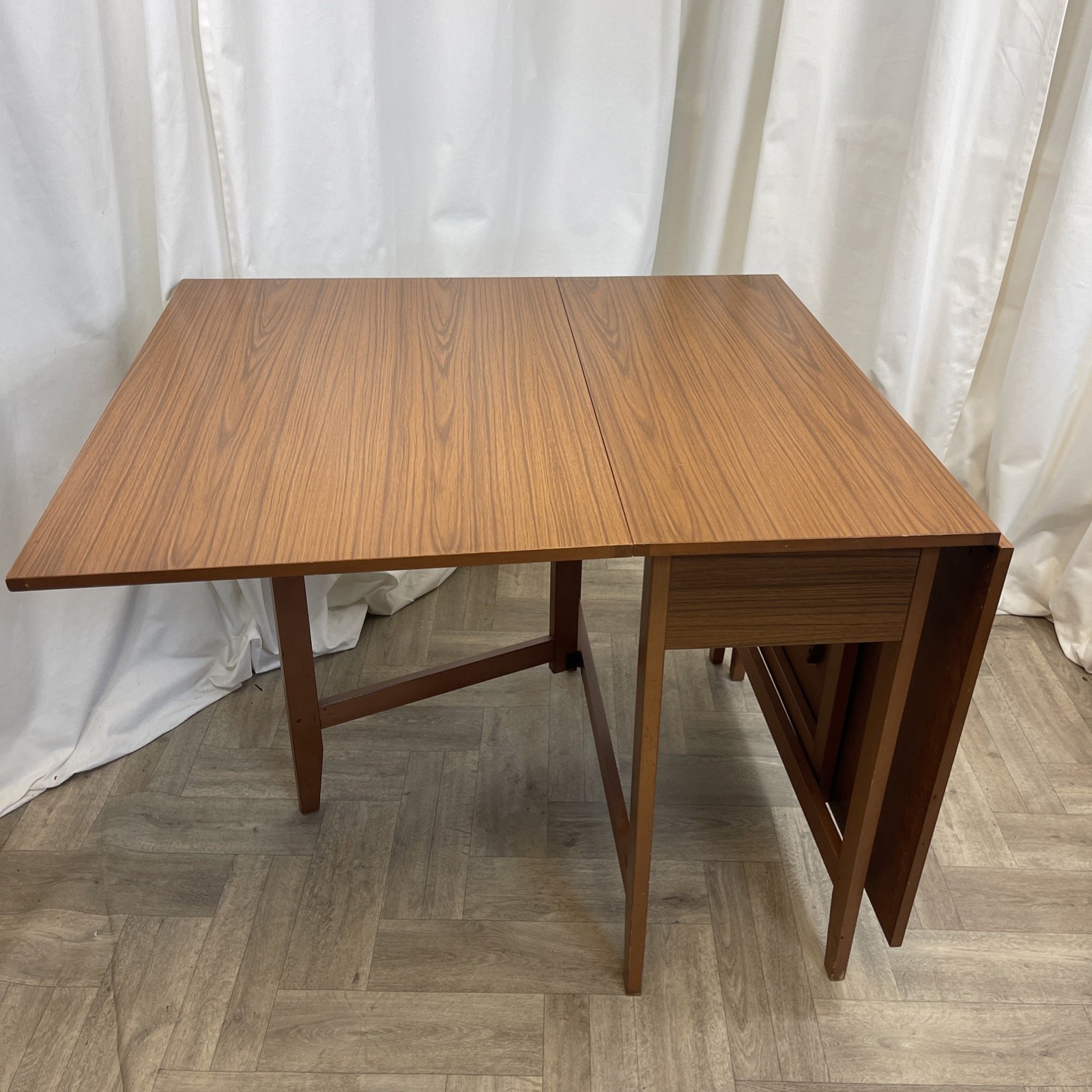 Dining table drop leaf mid century vintage