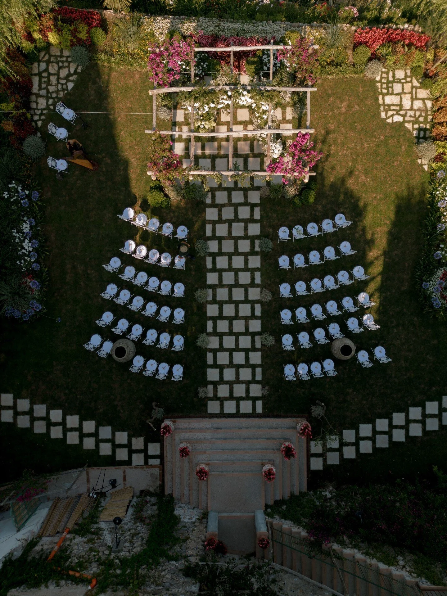 a garden ceremony above the Amalfi Coast for S+F 🤍 

photo: @taylorandporter
design &amp; planning: @hay_events
in collaboration with @marrybylen
video: @tommykochfilms
florals: @evelinaflorenceflowers