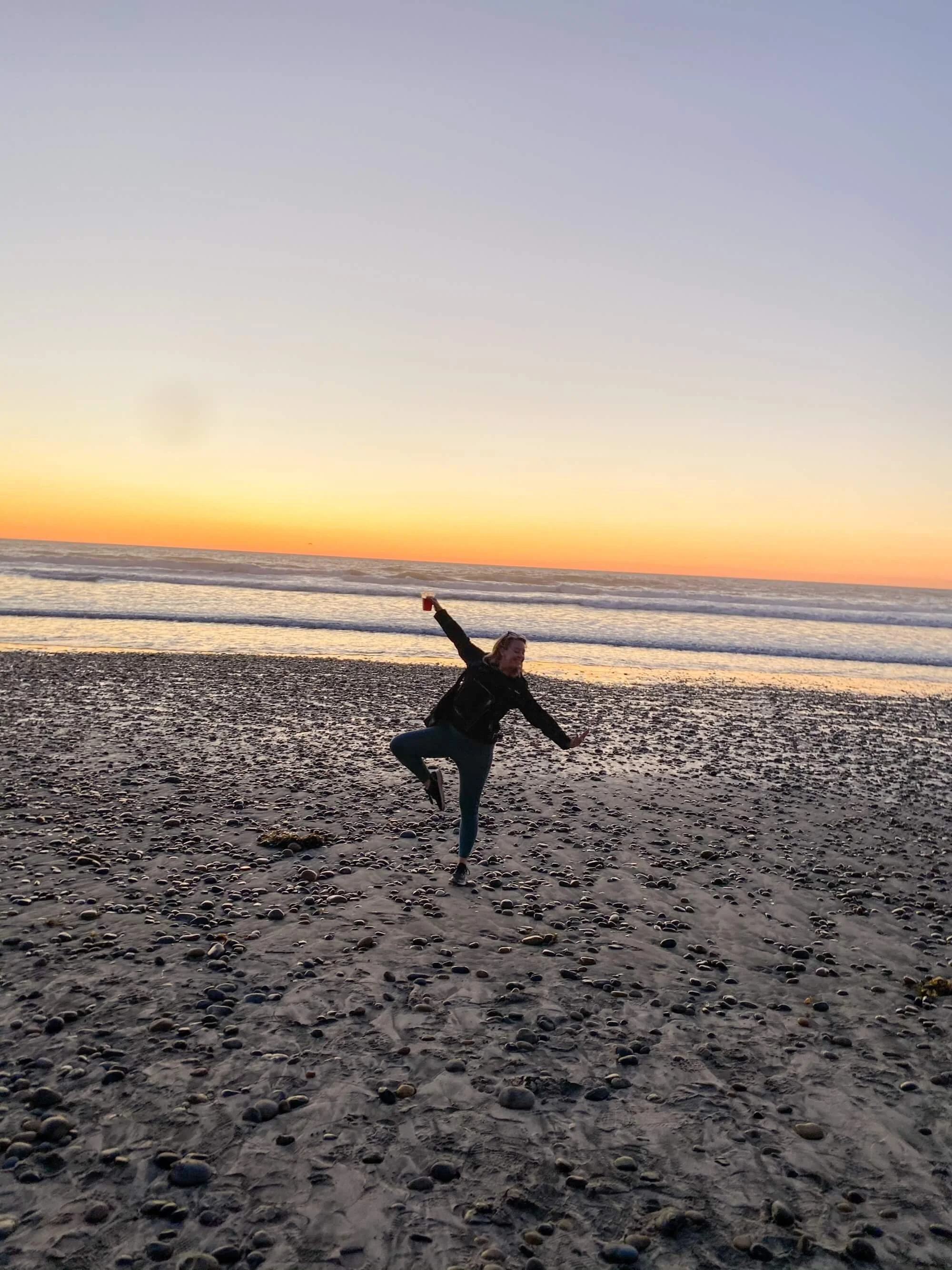 An image of Amy 's 30th birthday on the beach.