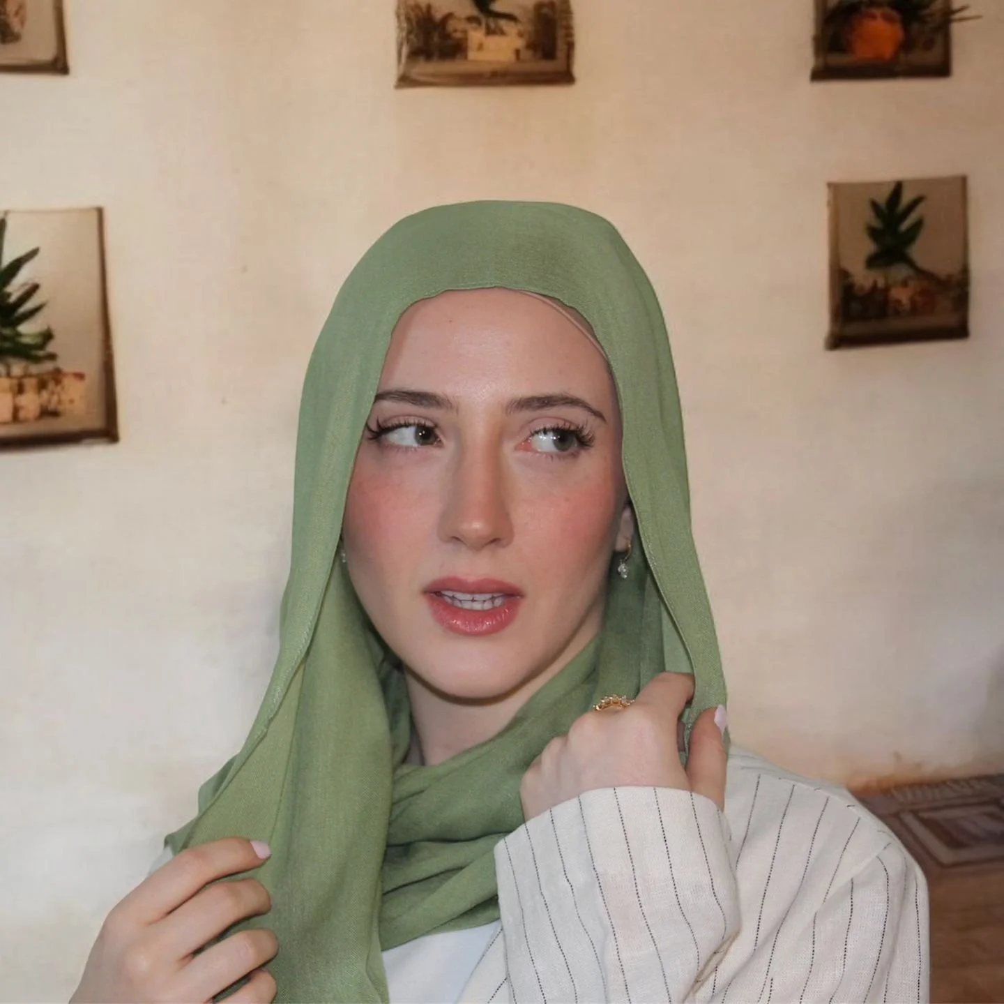 MATCHA MODAL🍵
Buttery soft. Lightweight.Pin-less 
On HIJABITINGS.COM 
:
:
DONT BE BORING BE MODEST ! 

#hijabishop #matchahijab #modalhijab