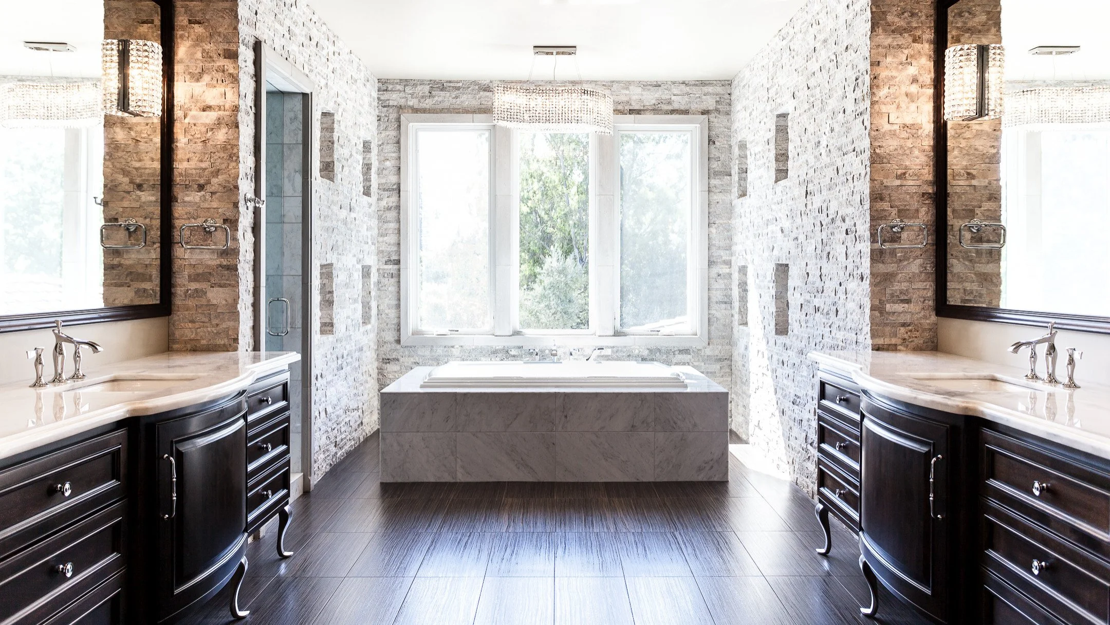 lilac-lane-the-hills-group-img~bdf1094d04b57431_14-5910-1-438b468.jpg