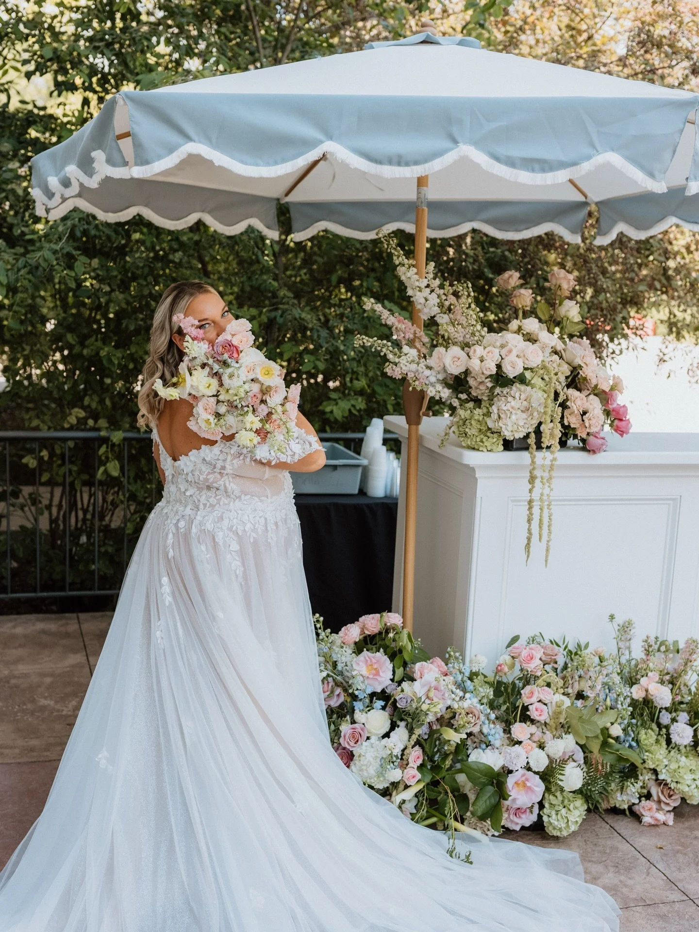 I am back from Florida and the sunshine is getting me excited for summer garden party weddings! We are pretty full this summer but fall and 2027 has plenty of availability. If you book one of our available 2026 dates your bridal bouquet is on me.