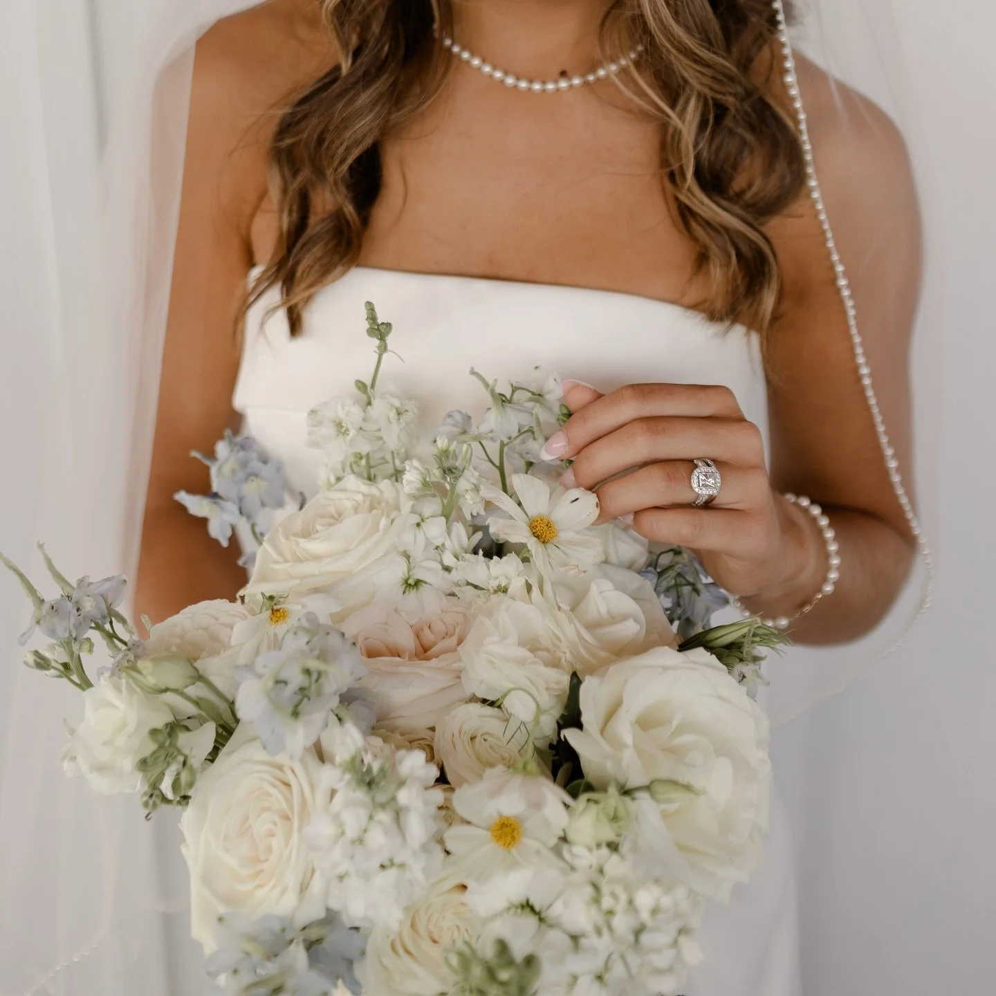 Bridal bouquets are my absolute favorite because they&rsquo;re personal and uniquely designed just like you! There has never been a bridal bouquet that has been the same. #bridalbouquets