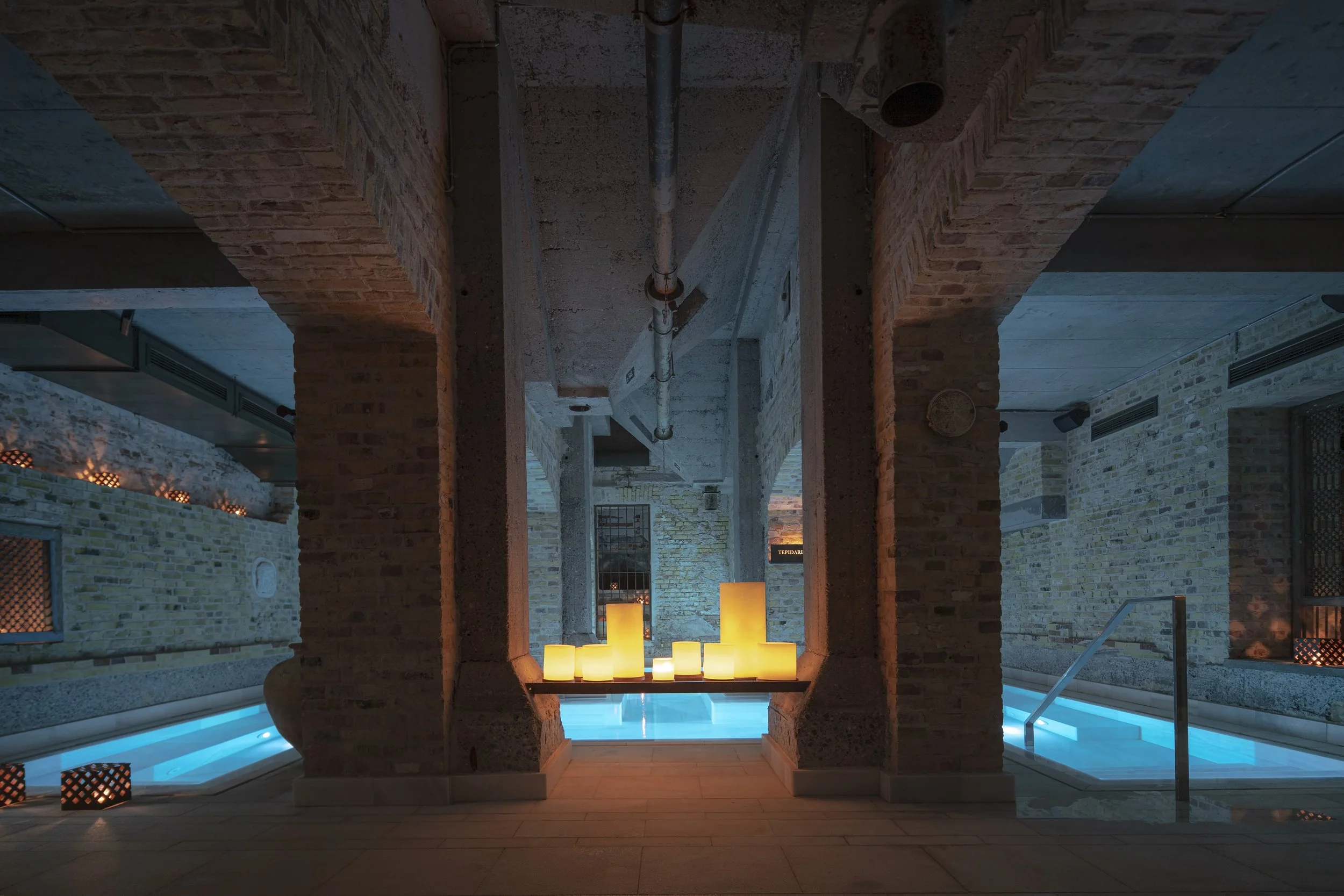 aire-ancient-baths-lights.jpg