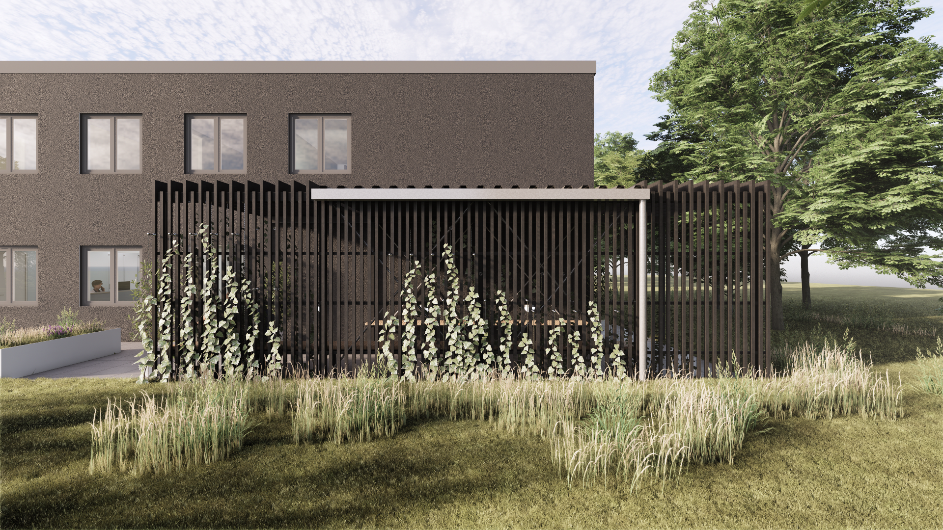 Pergola ved diskret indgang til udlevering med læ og grønne planter.