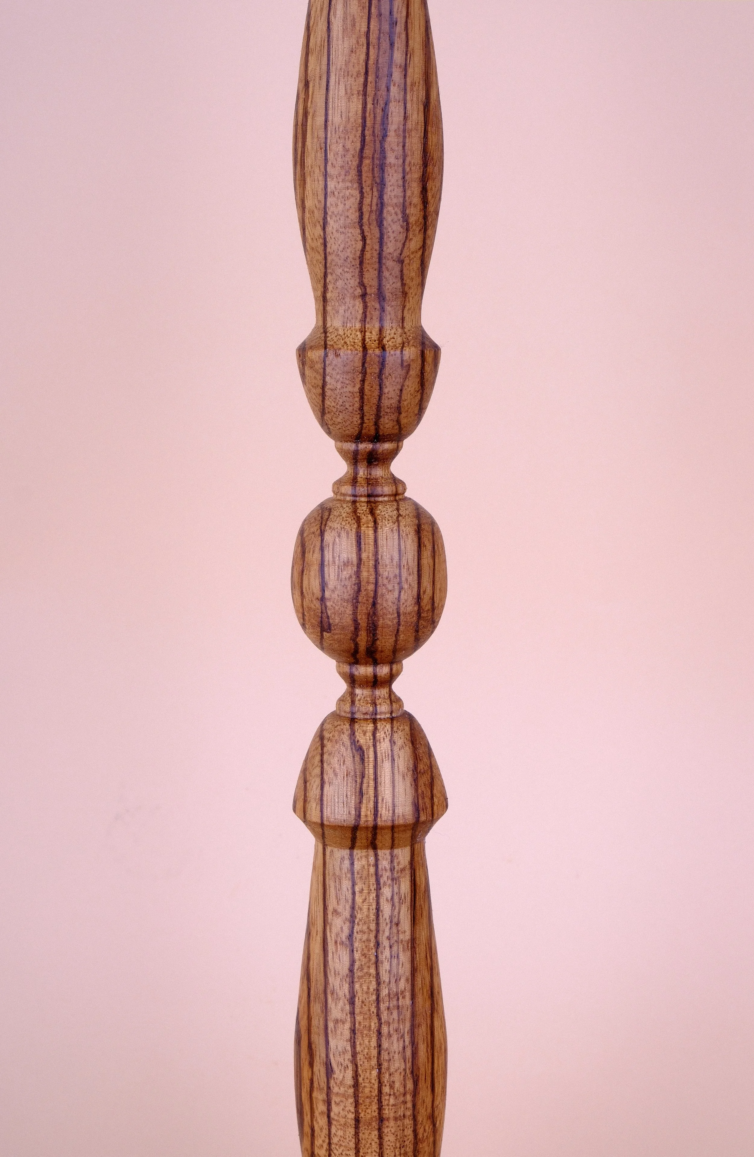 shape0402.jpg