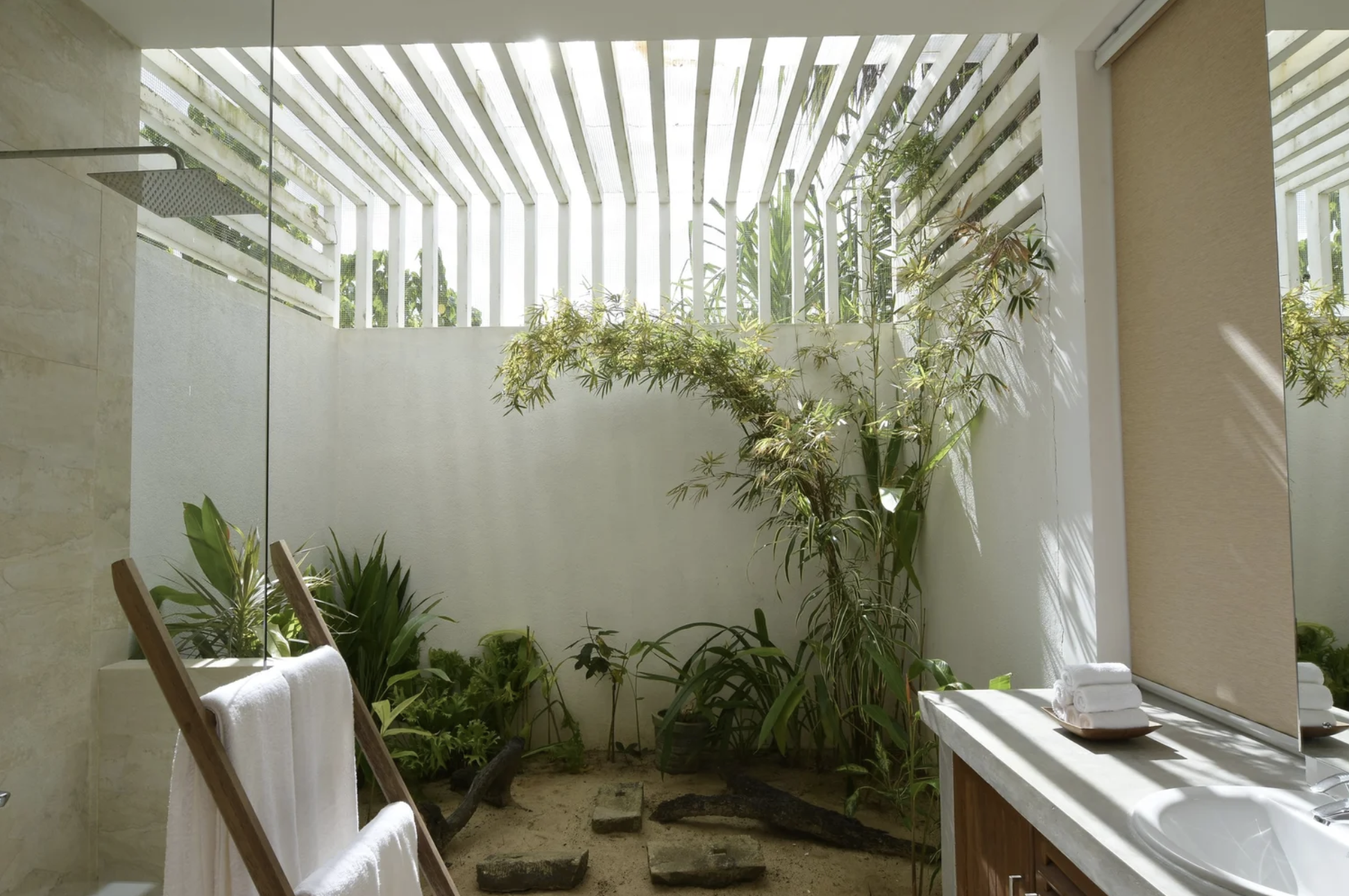 Retreat with us in Sri Lanka