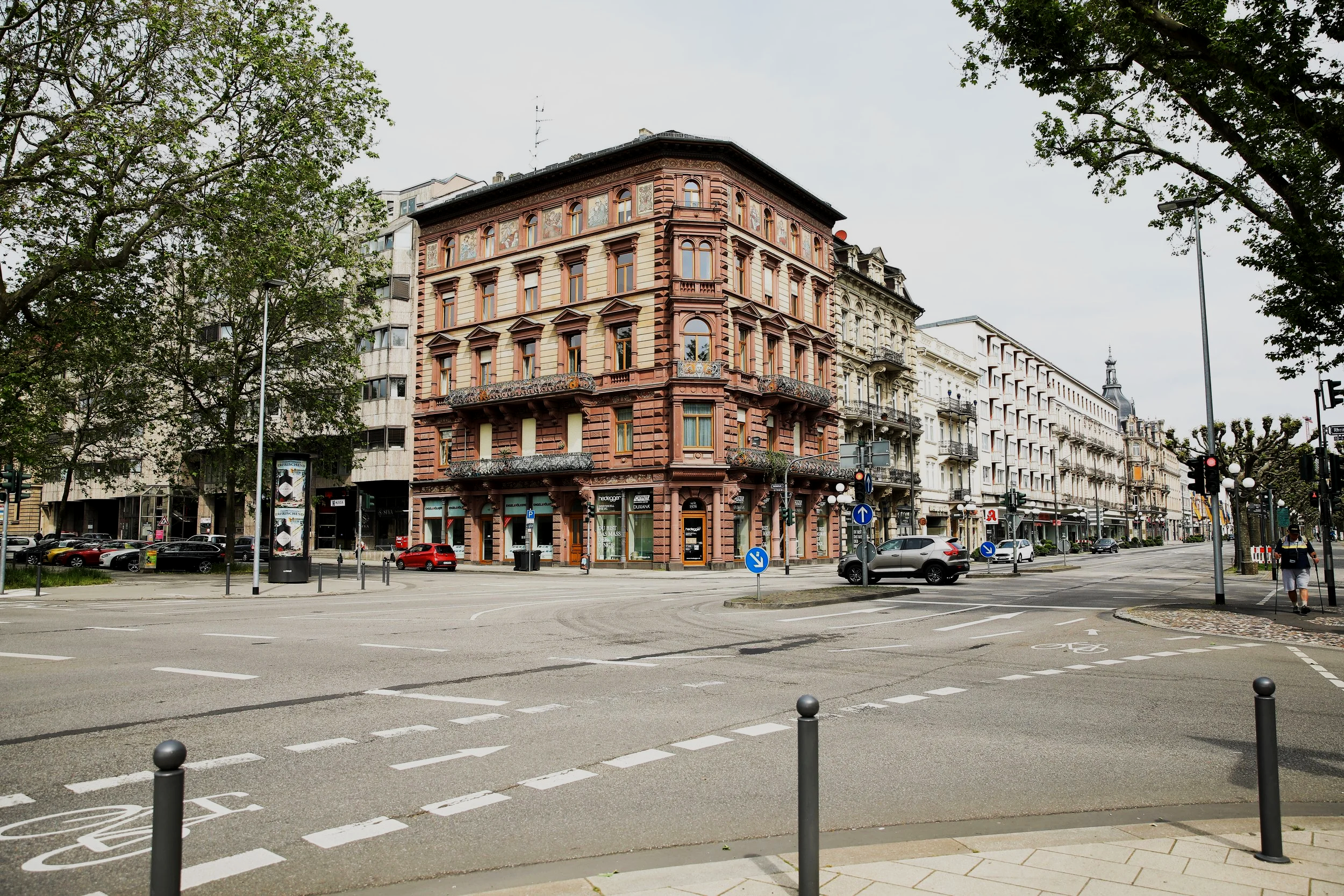 Palais Passy ~ Design Suite Wiesbaden