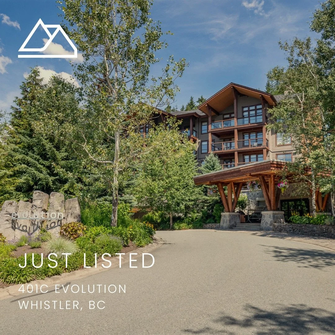 🌟 Rare top-floor corner suite in Whistler’s most sought-after quartershare building! 🌟
401C Evolution checks all the boxes:
✨ Bright two-bedroom suite with vaulted ceilings on top floor 
🌞 Corner layout features two extra windows in one