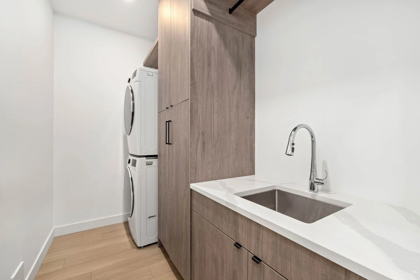 The perfect laundry room doesn&rsquo;t exi&mdash;⁠
&hellip;actually, it does.⁠
⁠
Hear me out. Laundry rooms are easy to overlook on a tour &mdash; but they&rsquo;re one of those spaces that matter every single day. 🧺⁠
⁠
36 Elevate is a perfect examp