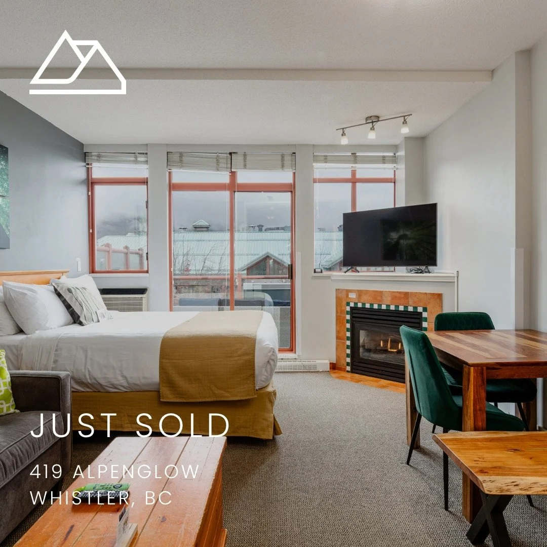 SOLD | 419 Alpenglow 🔥⁠
⁠
Took a little longer than expected, but a great result in the end.⁠
6.7% ROI made this a solid pickup for the buyer, and a successful sale for our seller. ⁠
⁠
📍419-4369 Main Street, Whistler⁠
0.5 beds | 1 bath | 344 sq ft⁠