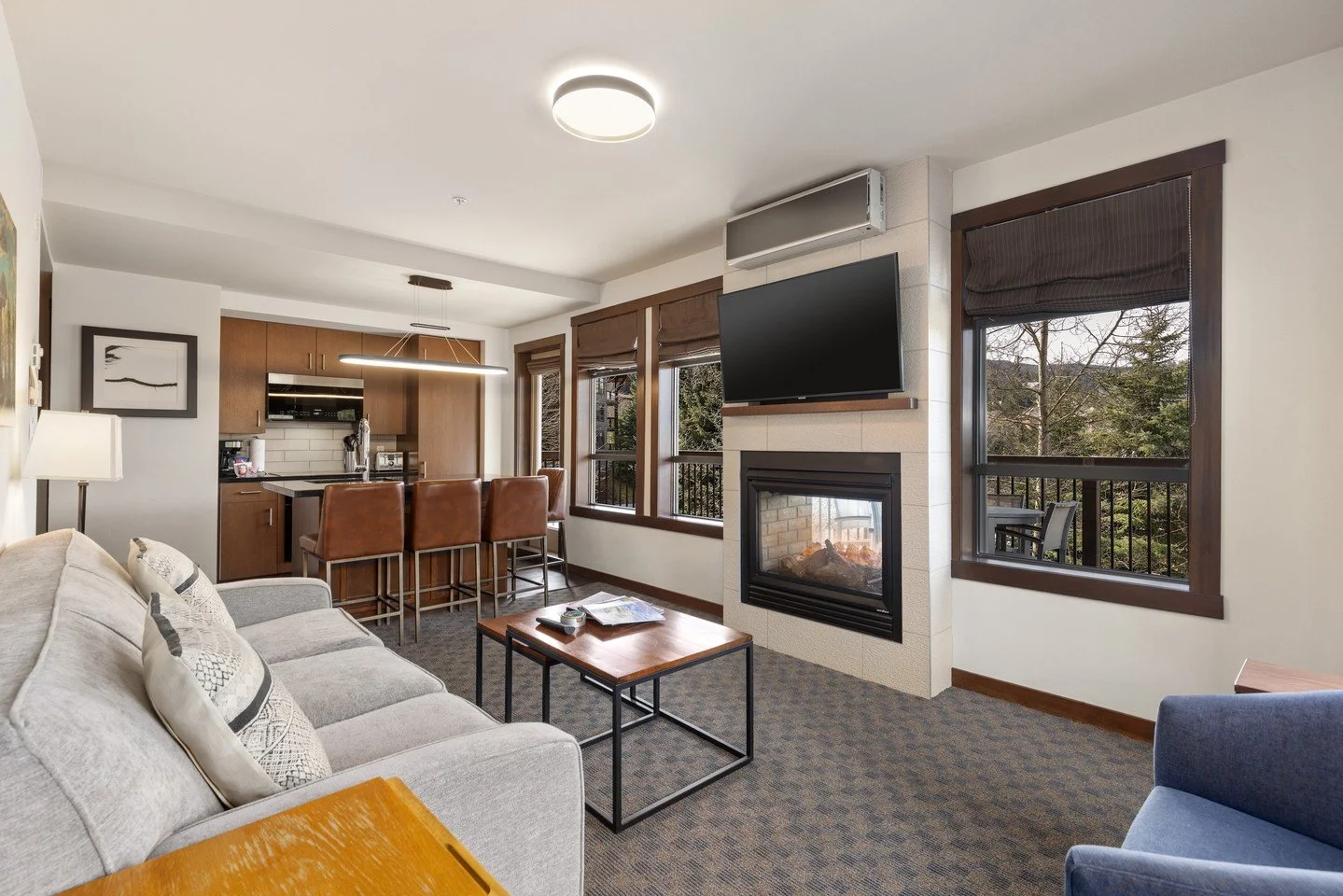 108A Evolution offers one of the easiest ways to own in Whistler 🏔️⁠
⁠
✔️ Quarter ownership⁠
✔️ 13 weeks of use per year⁠
✔️ Fully hands-off professional management⁠
⁠
Here&rsquo;s how it works:⁠
⁠
📅 You select your weeks in advance for the summer 