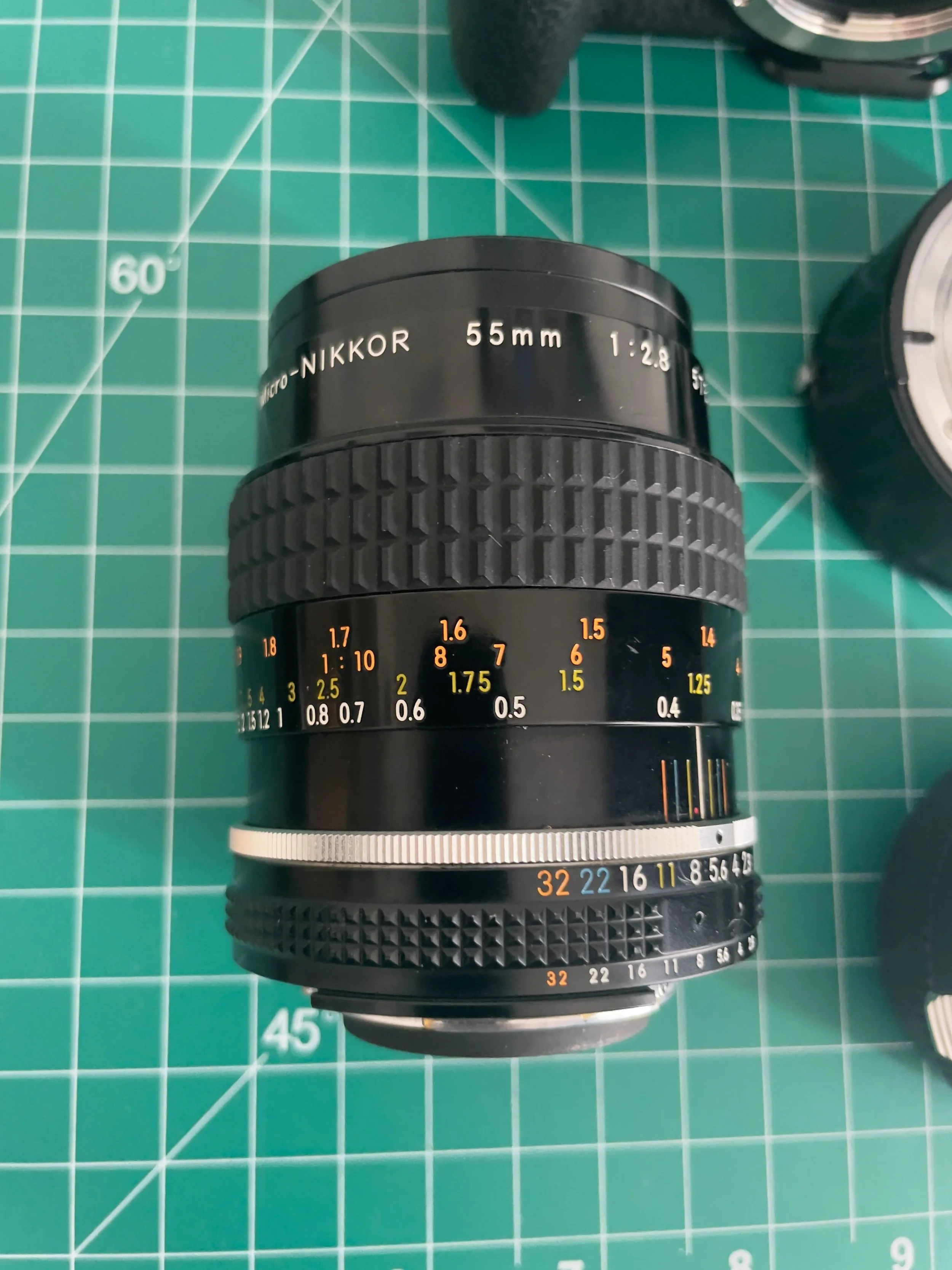 Nikon 55mm f/2.8 Ai-S Micro-Nikkor