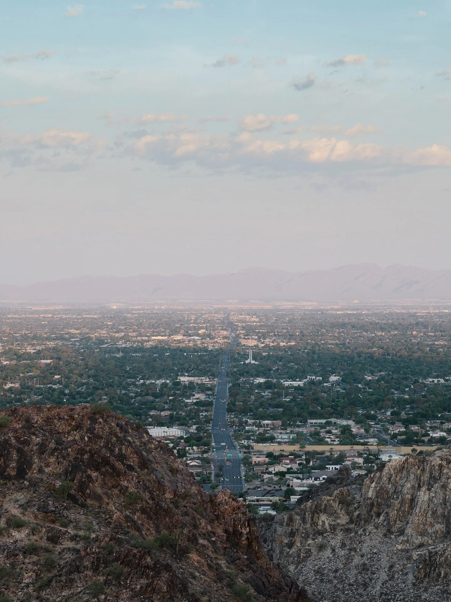 ✨Sunrise Hike✨

📷 Nikon Z7ii

#hollyridgephoto #photography