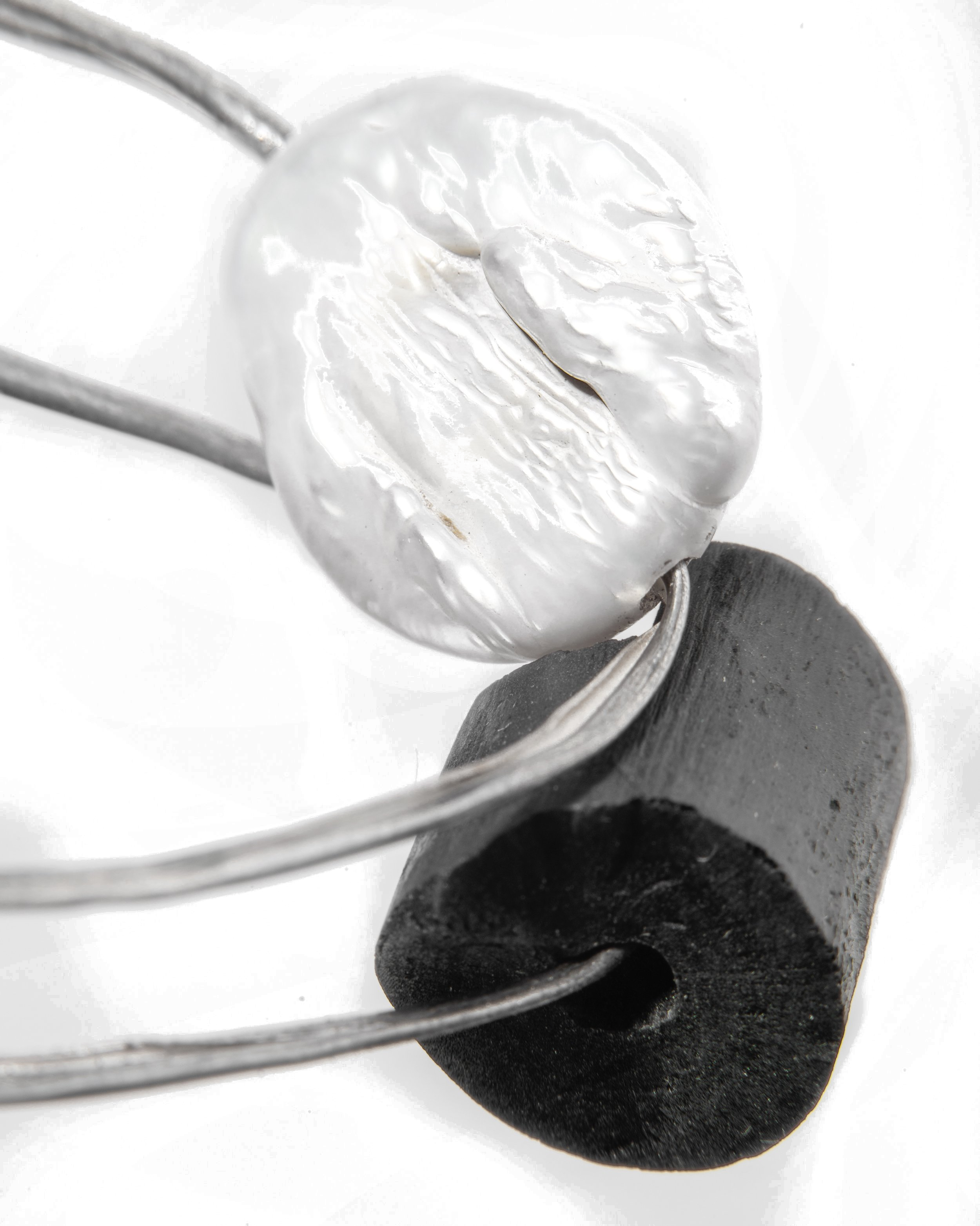 005-balanced-sides-white.png