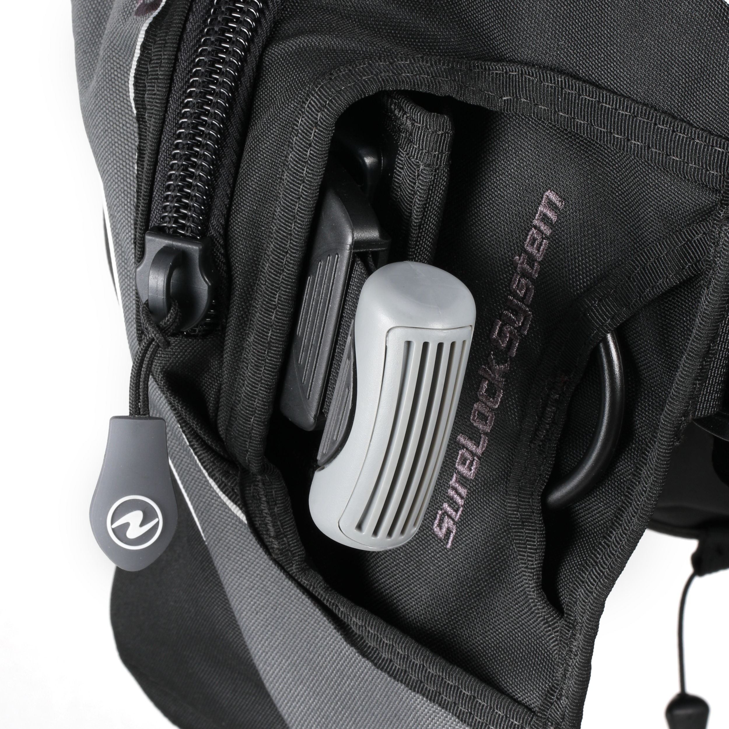 BC1660110_ProHD-Men_Black-Grey_SureLock-details.png