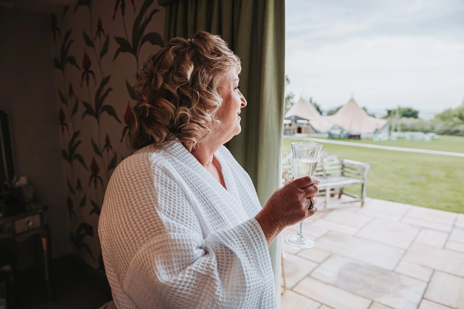 Paula and Tony Wedding-10.jpg