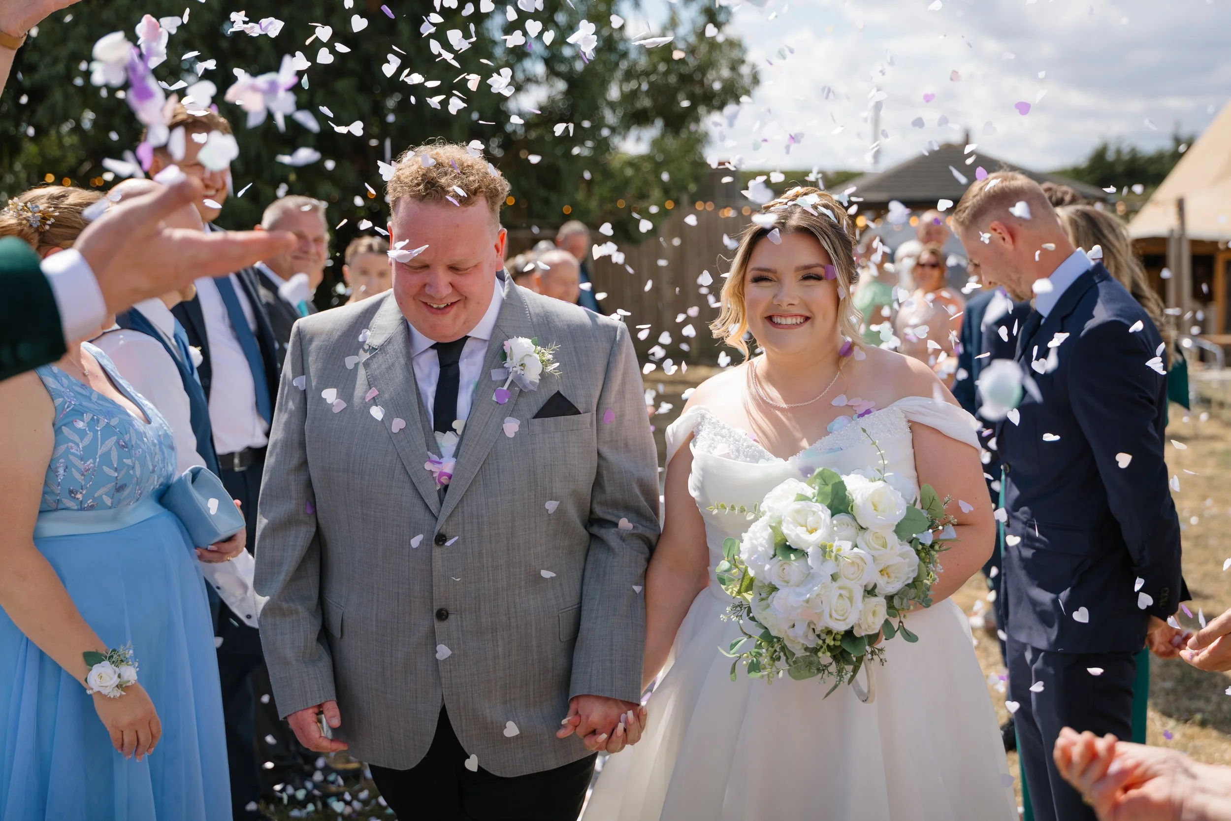 Hannah&Lewis-4223 copy.jpg