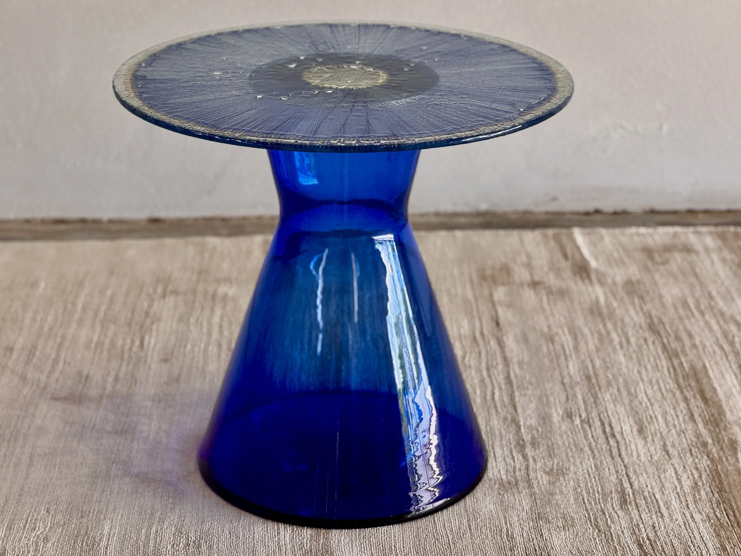 Solastra. 2025   A sculptural side table combining ancestral craftsmanship with contemporary design.