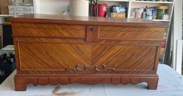 Blanket Chest Makeover