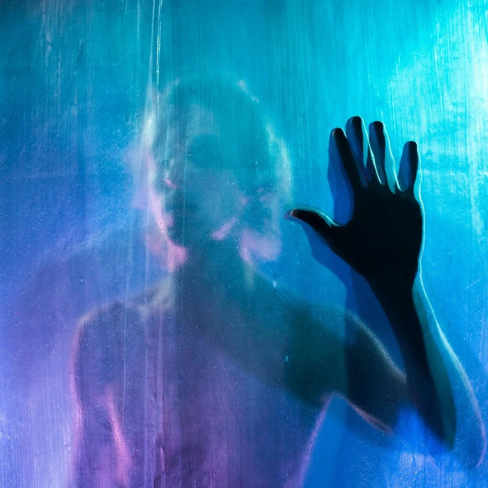 Invisible Woman Syndrome Makes Aging Really Suck