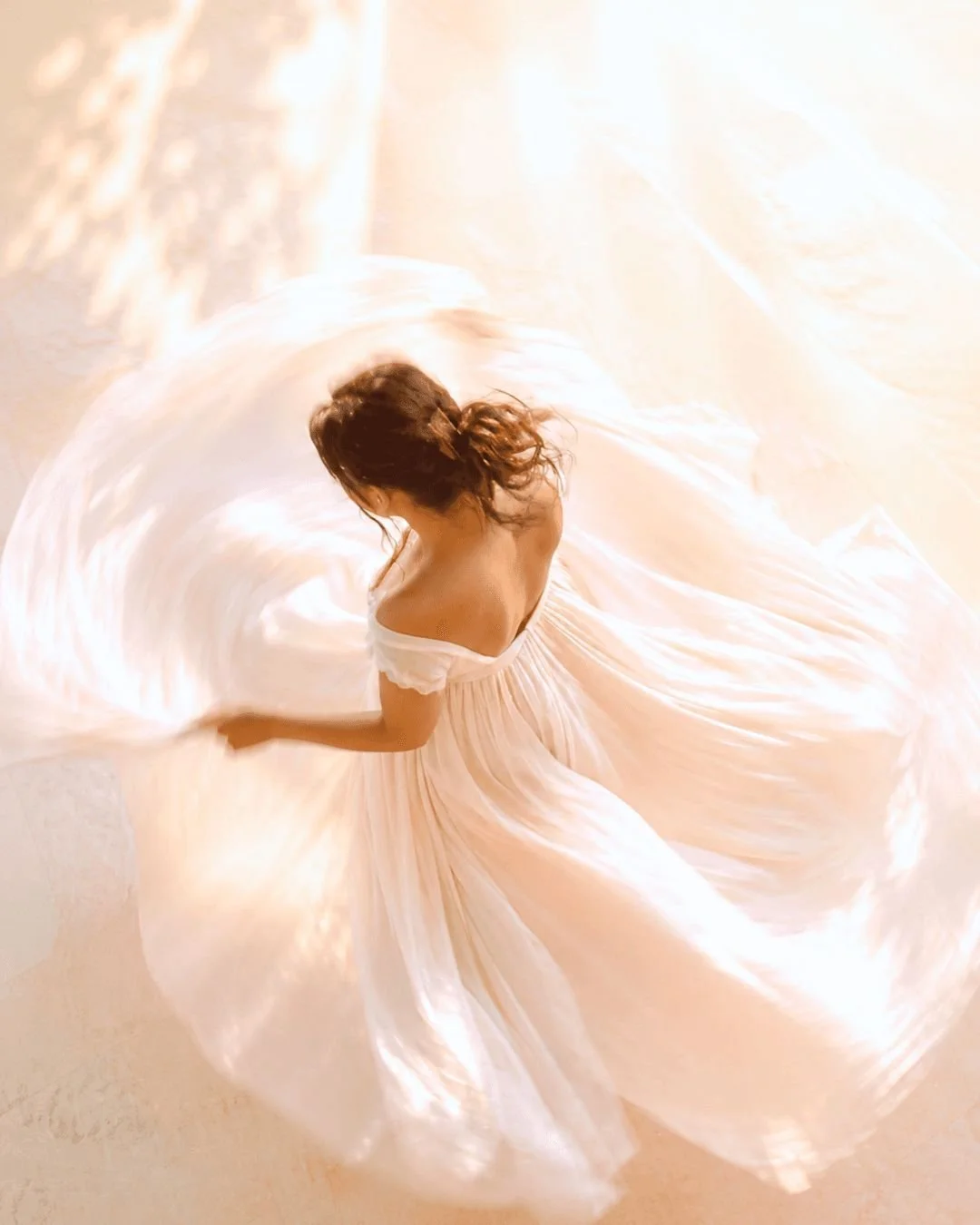 ✨May you free yourself from the deepest fears that were never truly you, but a byproduct of living inside a world designed to condition and control you, so your soul can finally breathe, soften, and bloom into the life it was always meant to live. 

