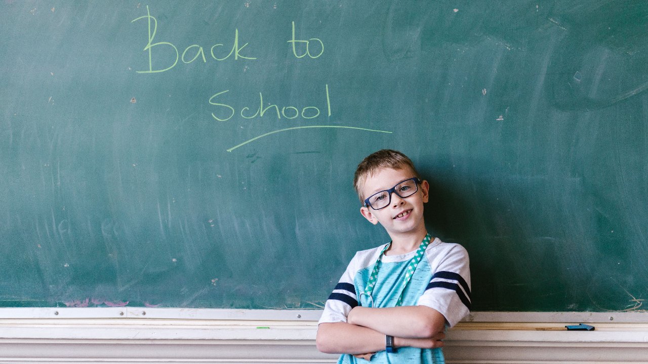 6 Tips For Navigating the Emotional Rollercoaster of Returning to School