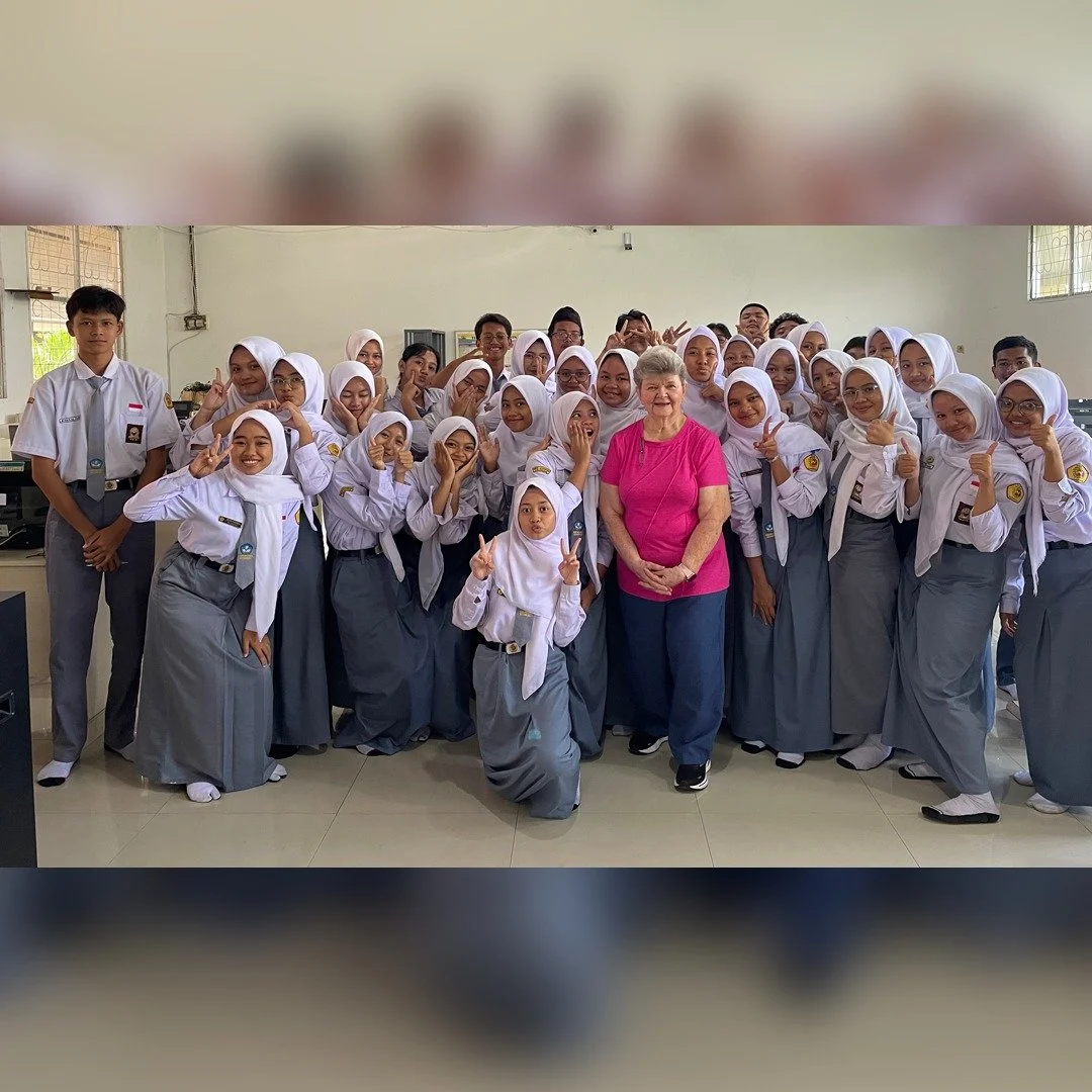 Mission Indonesia &mdash; Day 4 Recap 🇮🇩
[2 of 2]

Team Jakarta (Seminary):
Clark opened with World Religions, Micah taught Christian Education for Kids/Youth, and Nathan covered Ancient Hebrew &amp; Mesopotamian Law&mdash;each class ran ~2&ndash;2