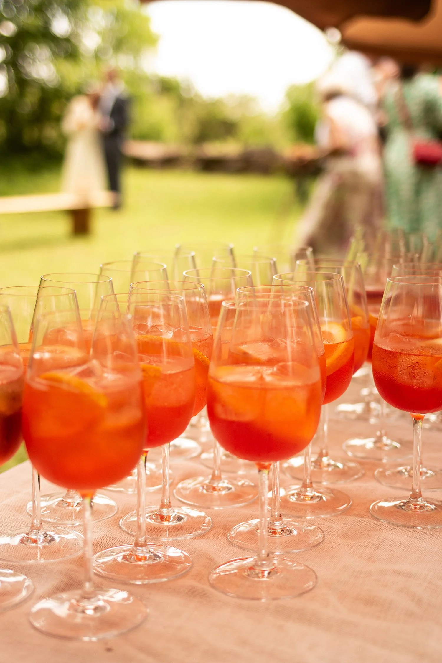 Österplana Bröllop Aperol Spritz.jpg