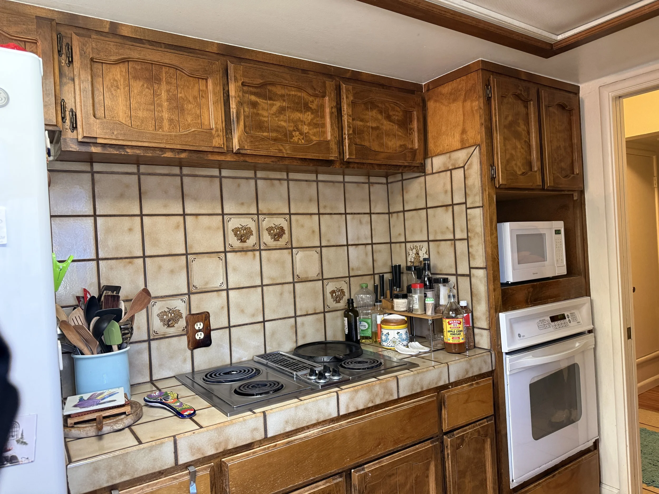 Kehler Kitchen before.JPG