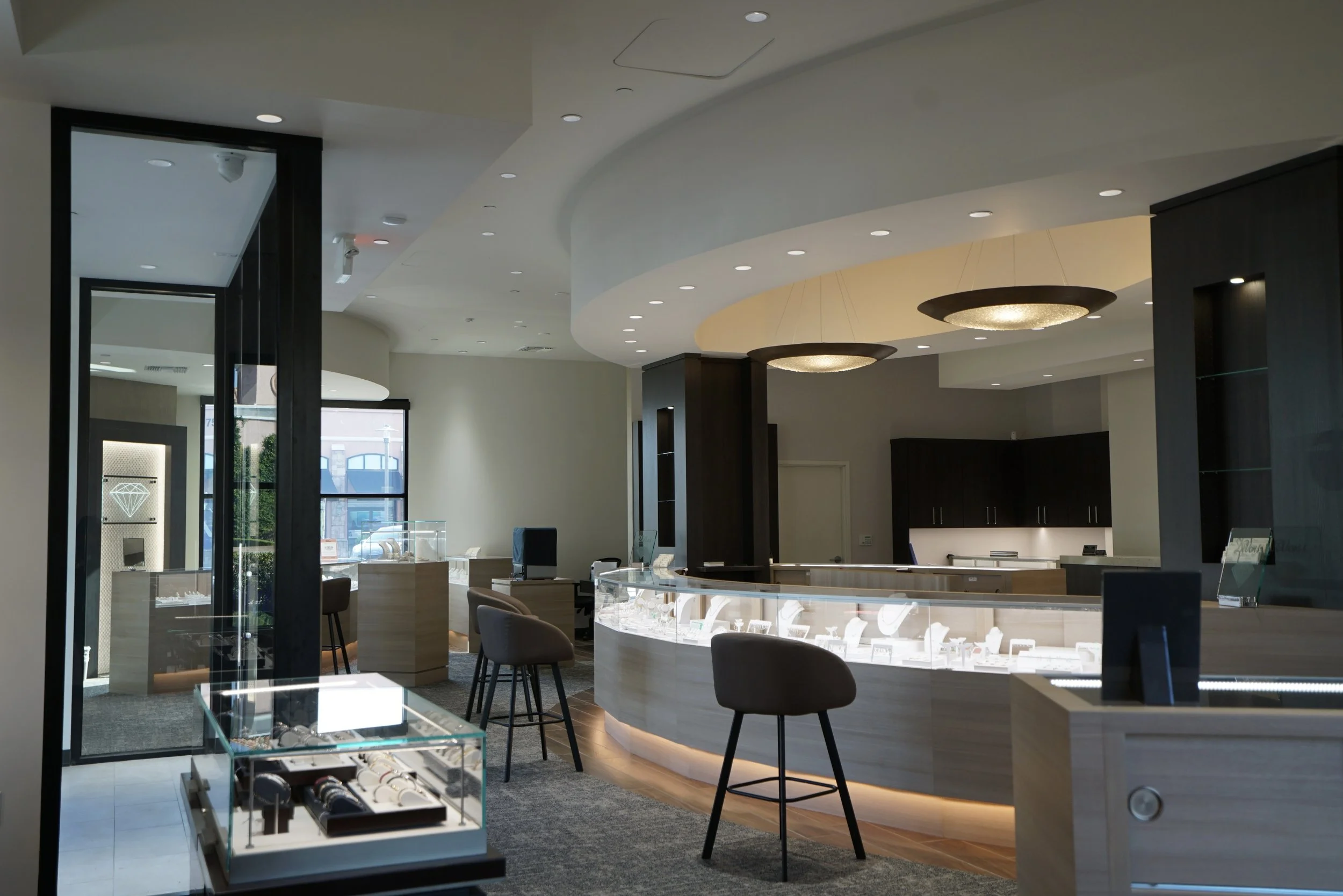 Devons Jeweler