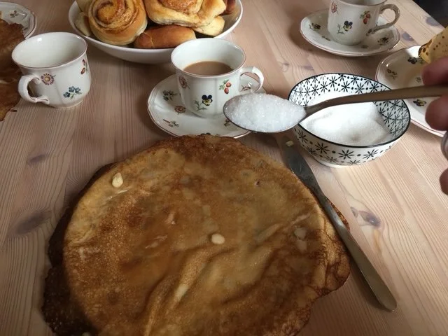 Melkekaker with sugar