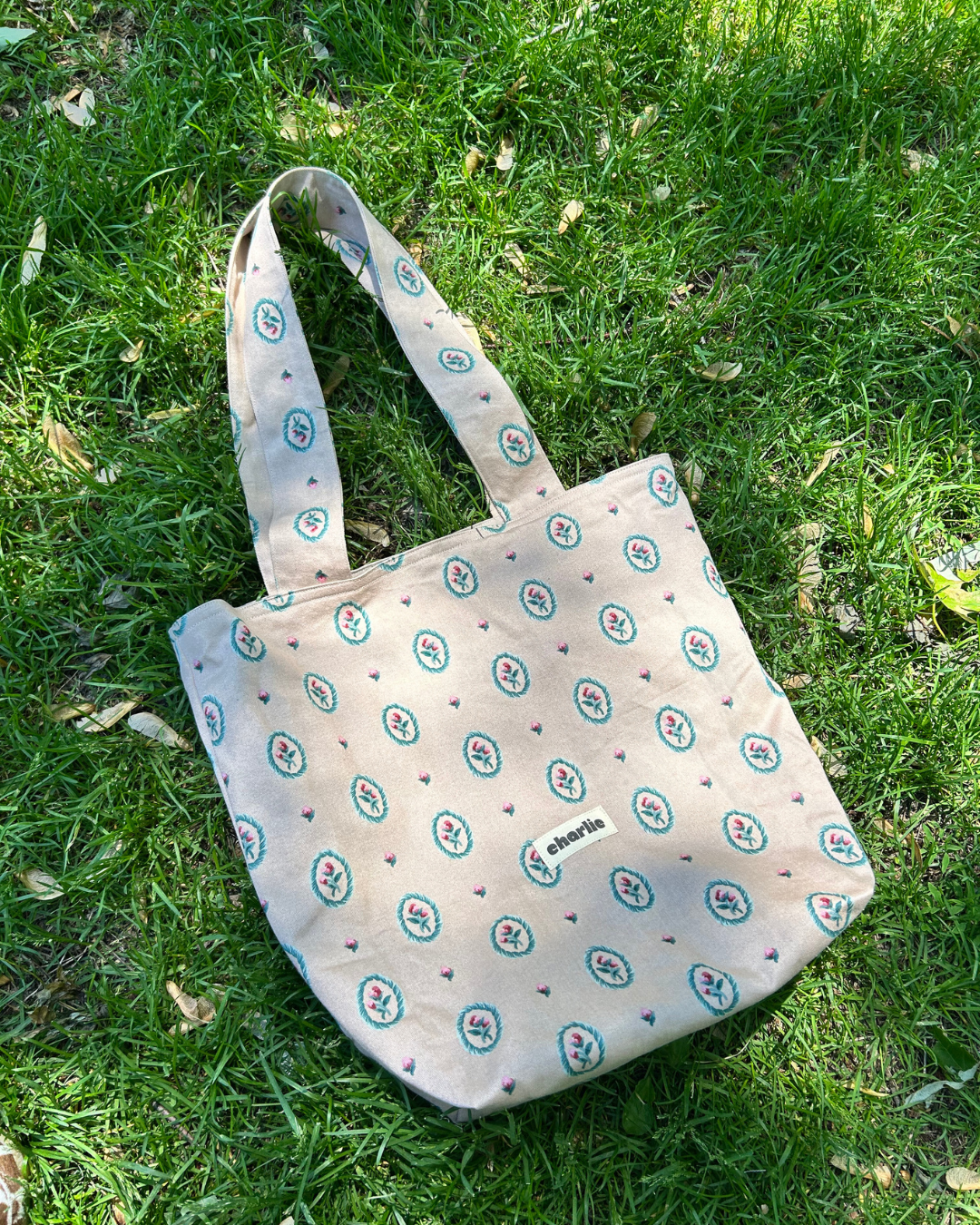 Le Handy-sac-réversible-rose-poudrée-2.png