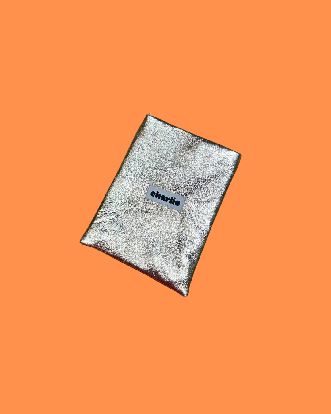 pochette-kindle-petit-livre-cuir-doré-2.png