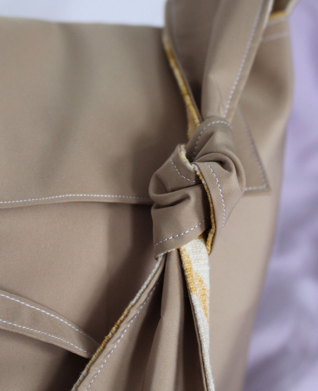 Charlie Hulin-Olivia-sac-bandouliere-imperméable-beige-3.jpg