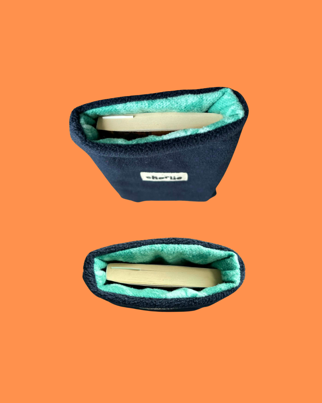 pochette-kindle-petit-livre-réversible-pomme-1.png
