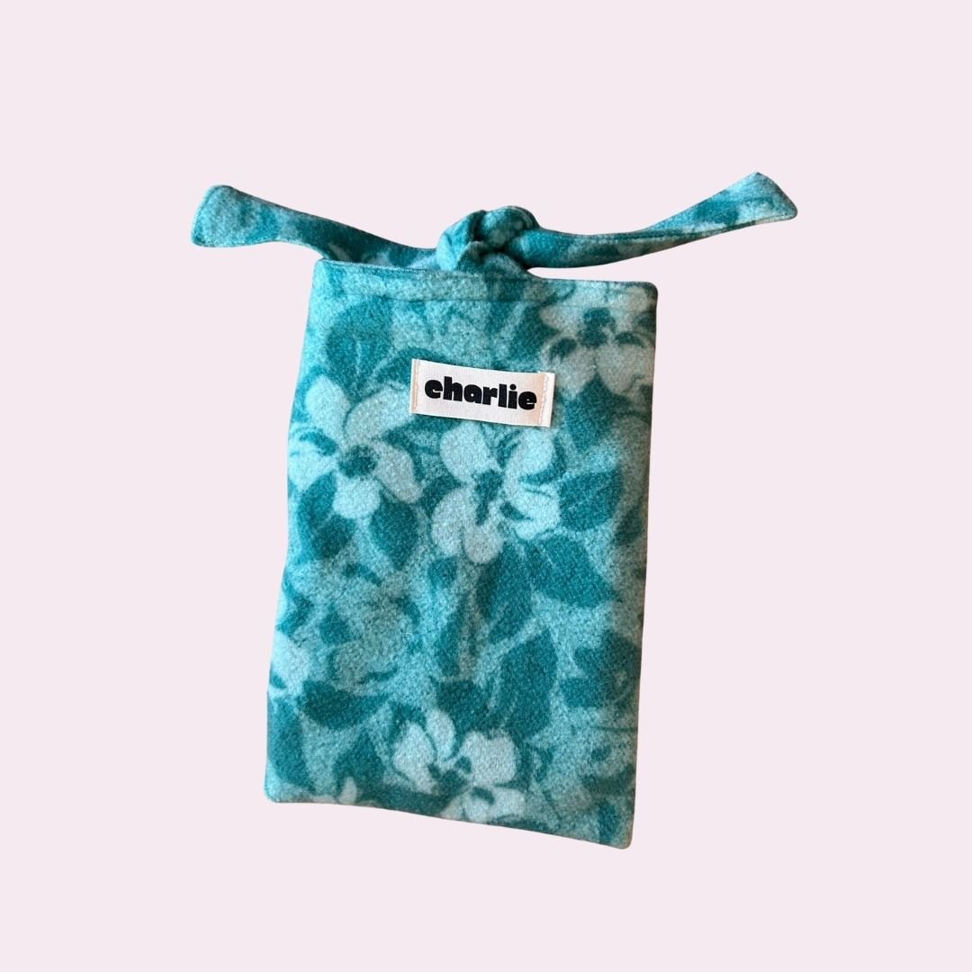pochette-a-livre-reversible-petit-format-fleurs-1.jpg