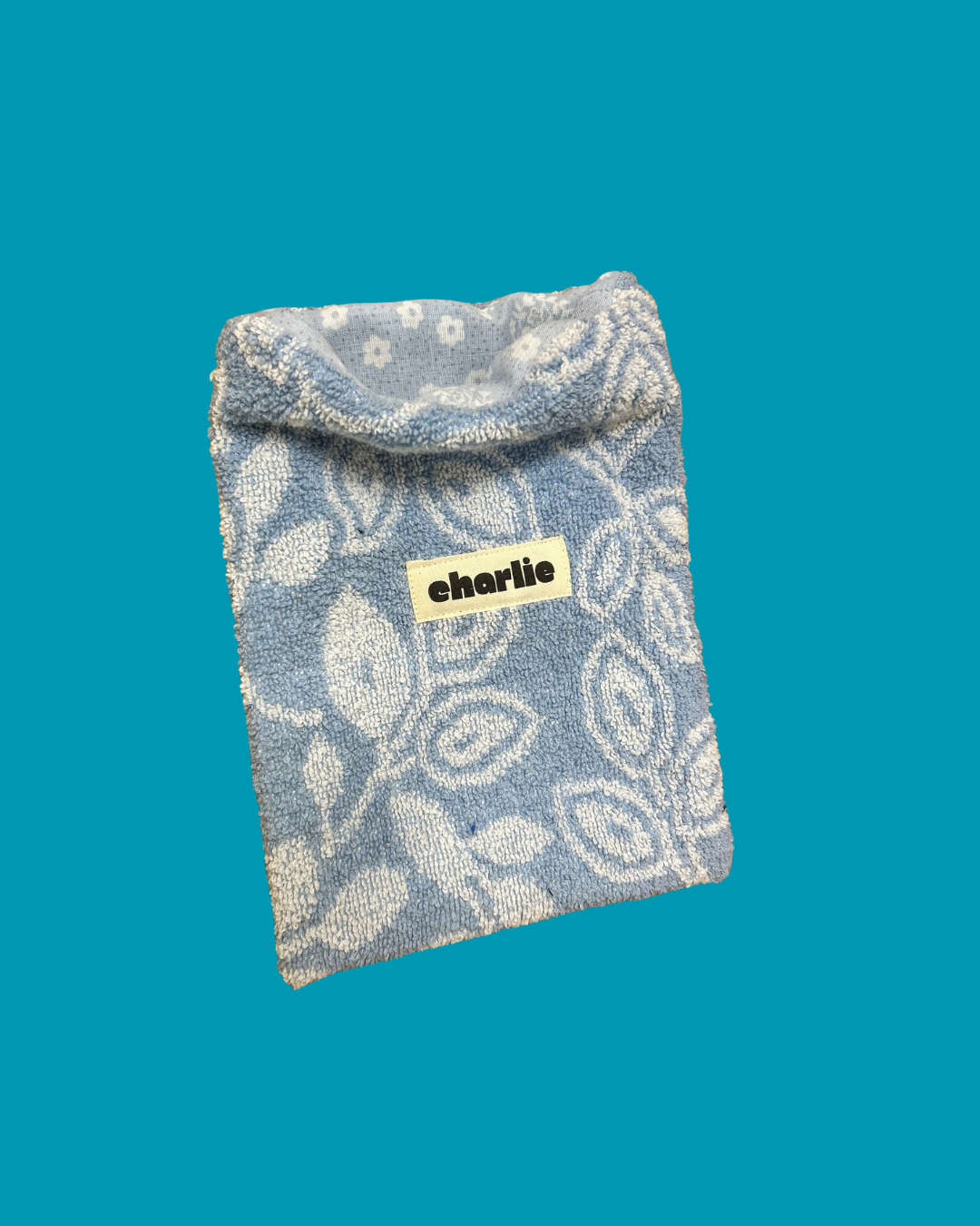 pochette-kindle-petit-livre-towel-2.png