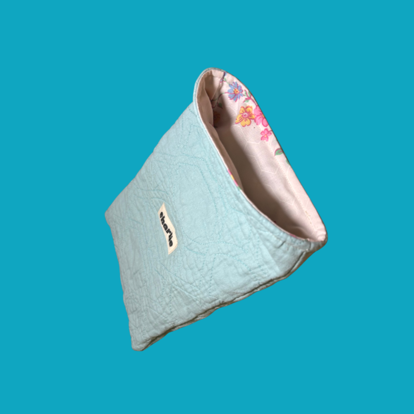 grande-pochette-kindle-livre-turquoise-2.png