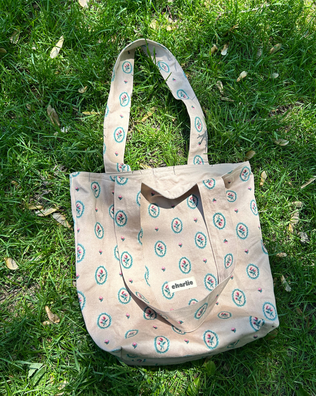 Le Handy-sac-réversible-rose-poudrée-4.png