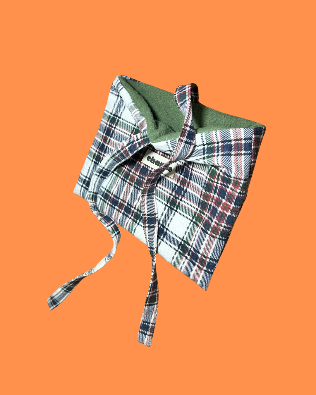 pochette-à-livre-coquette-flot-carreaux-vert-1.png