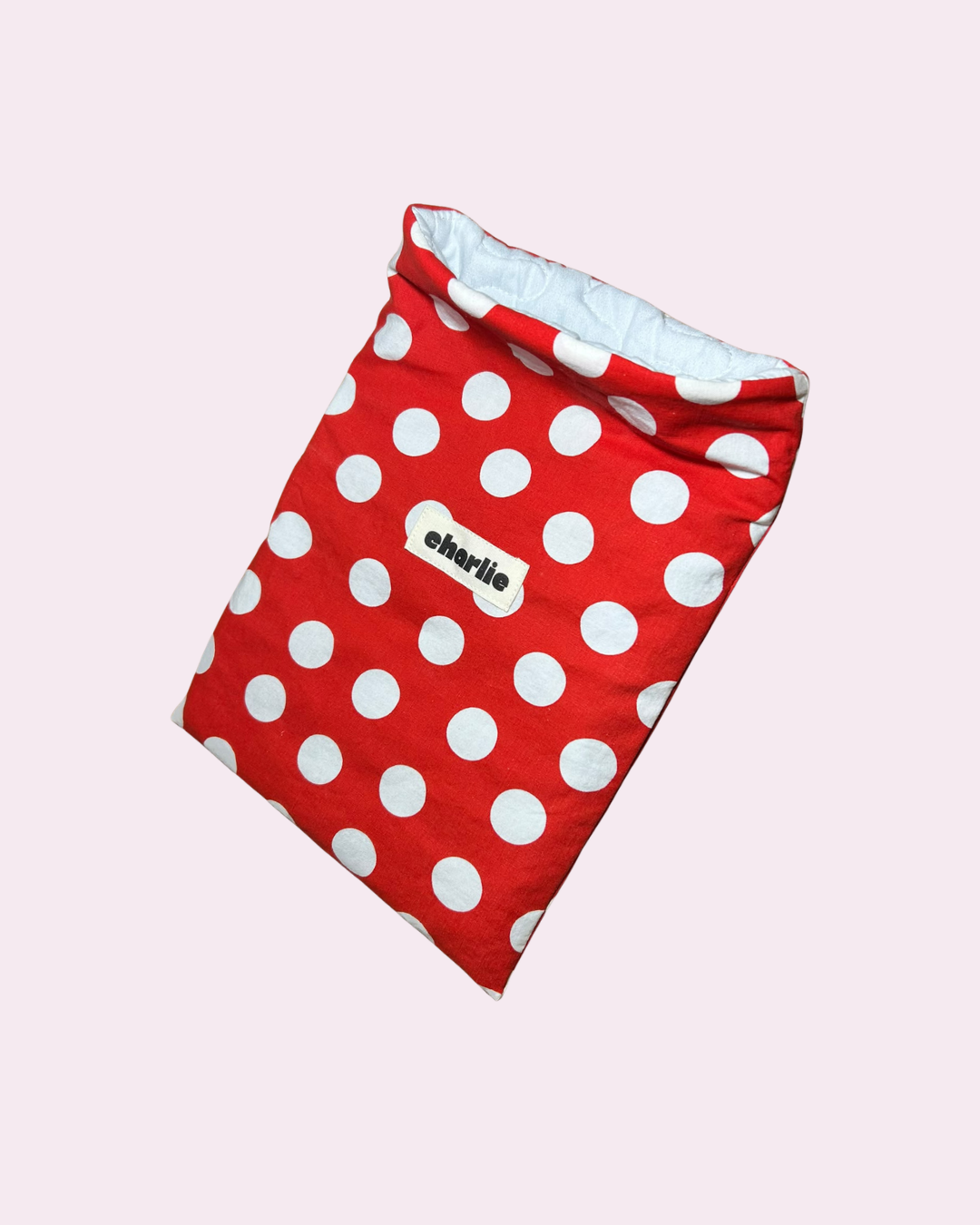 grande-pochette-livre-pois-rouge-1.png