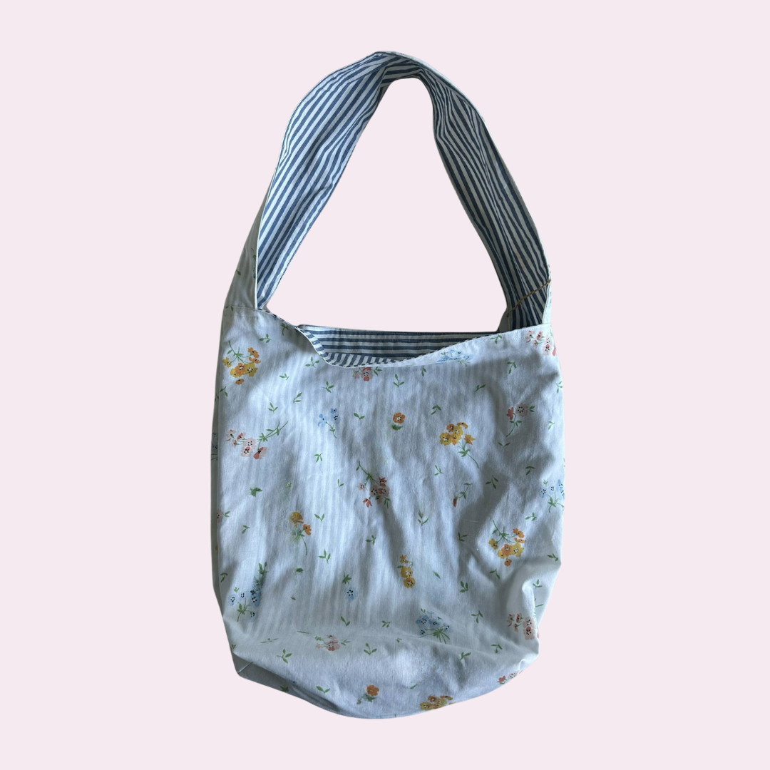 twin-sac-reversible-rayures-fleurs-2.png