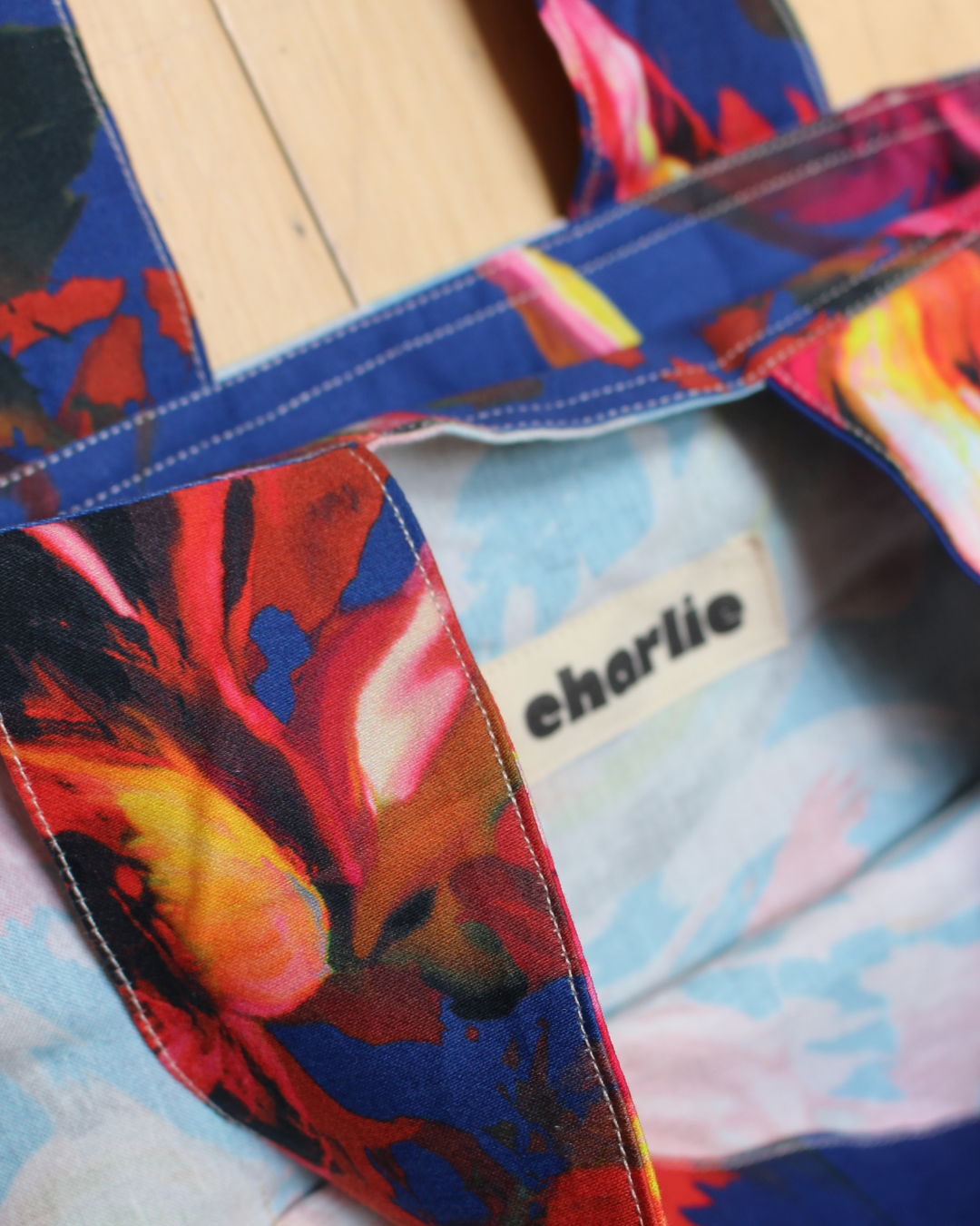 petit-sac-réversible-épaule-amovible-pétillant-5.png