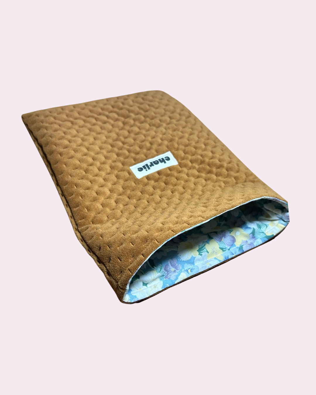 pochette-XL-livre-caramel-3.png