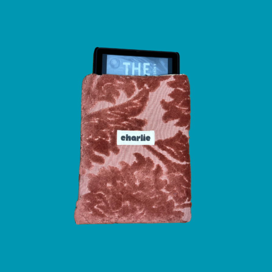 pochette-kindle-petit-livre-royale-1.png