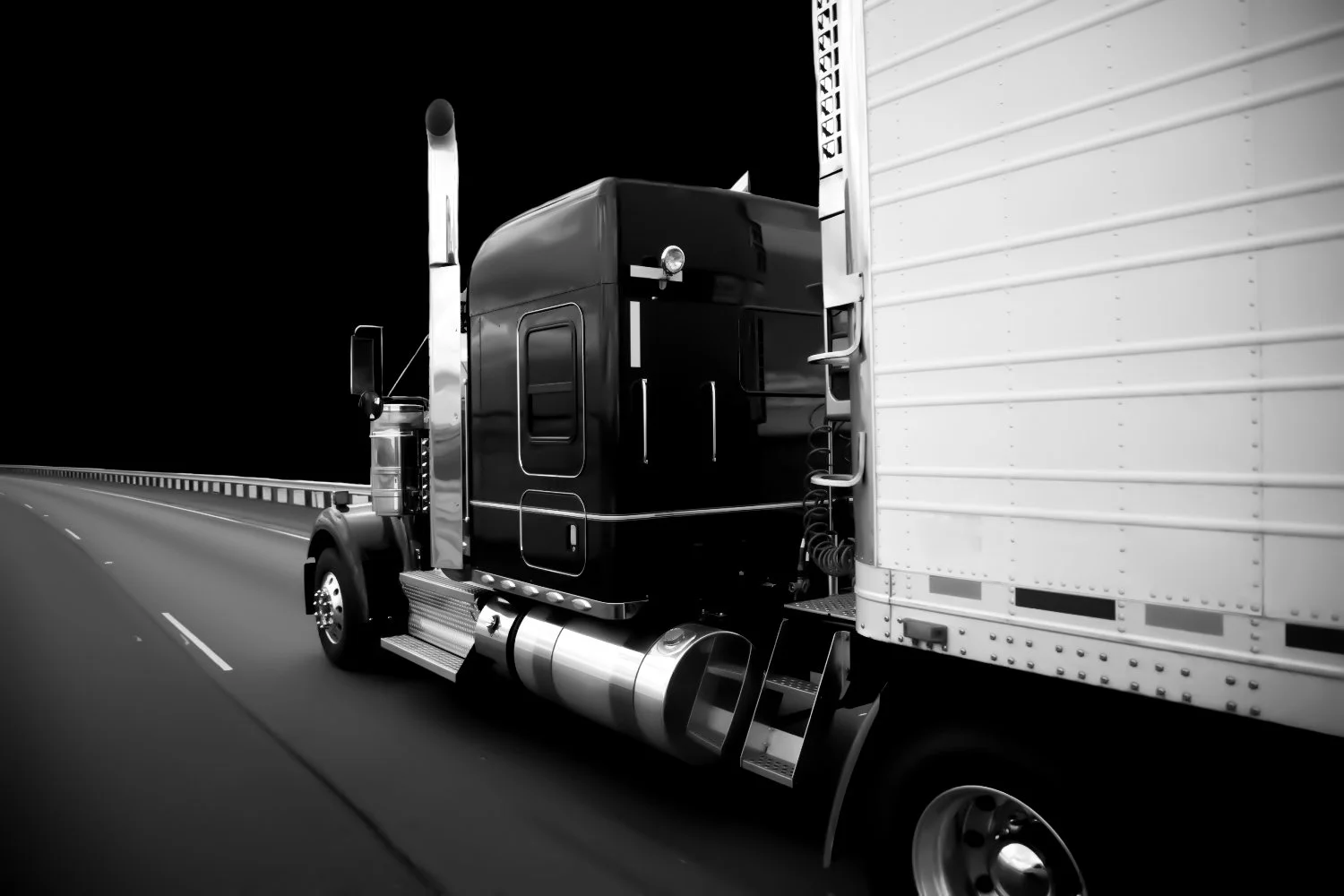 18 Wheeler Accident Attorney Near Me